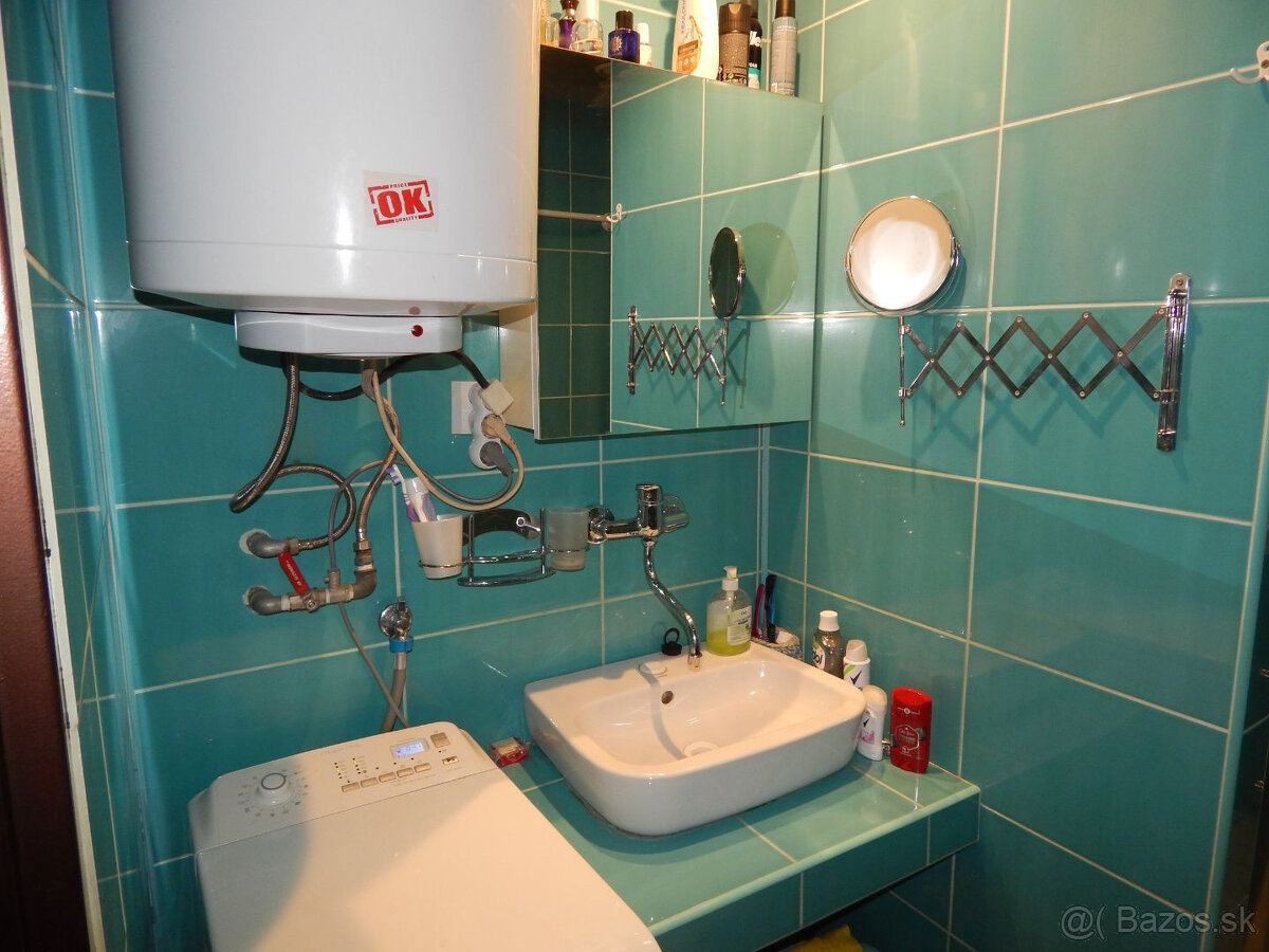 PREDANÉ SPEKTRUM REALITY - Na Predaj 2-izbový rodinný dom - 17