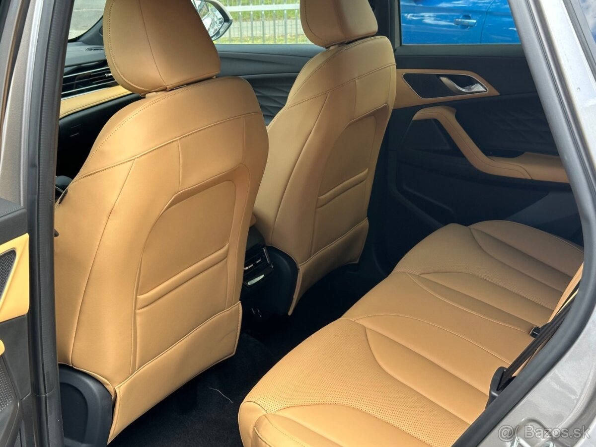 MG HS EXCLUSIVE 7/AT - 17