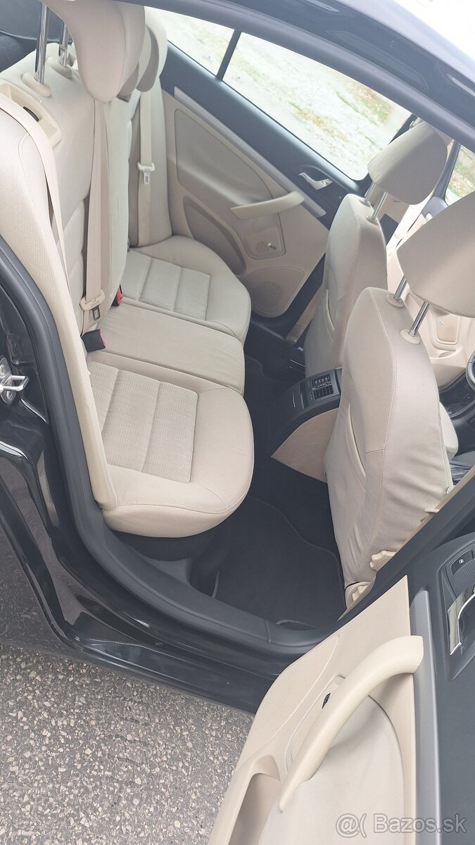 ŠKODA OCTAVIA 1.4 TSI.DSG.SEDAN - 17
