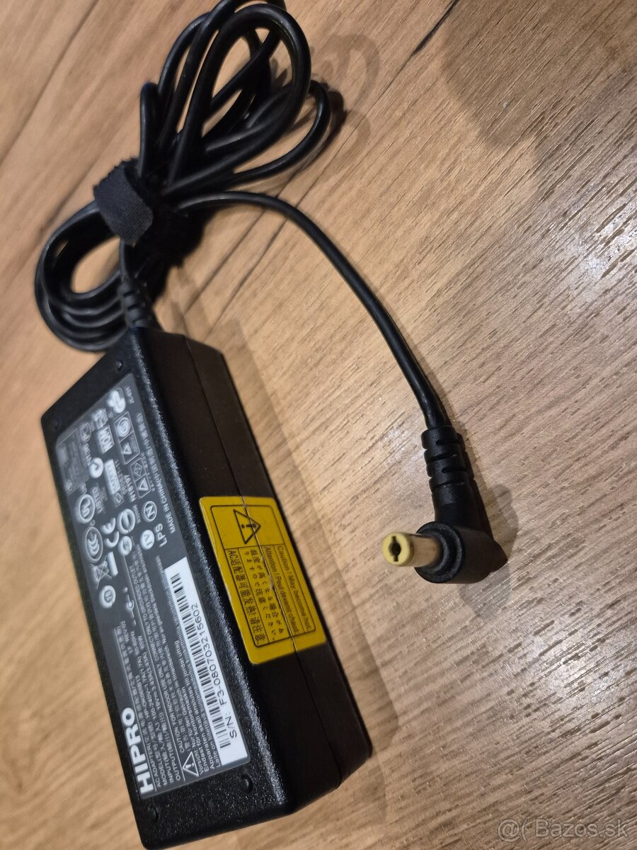 NABÍJAČKA NA NOTEBOOK LENOVO SONY HP HIPRO ACER ASUS - 17