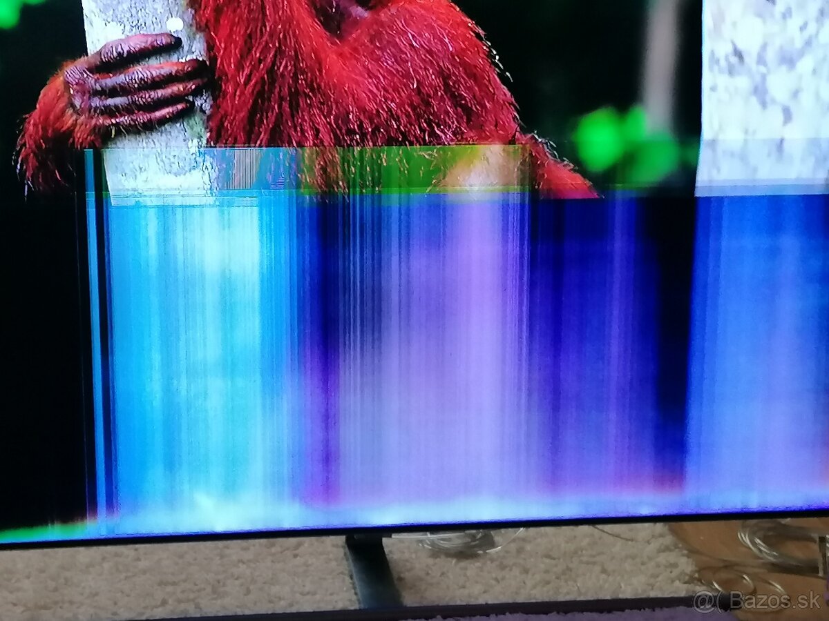 Samsung Qled 4k UHD smart Tv QE55Q7FNAT - predám. - 17