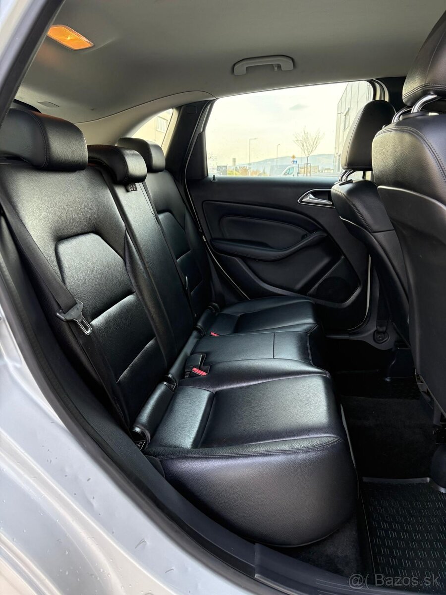 Mercedes-Benz B trieda 180 d A/T - 17