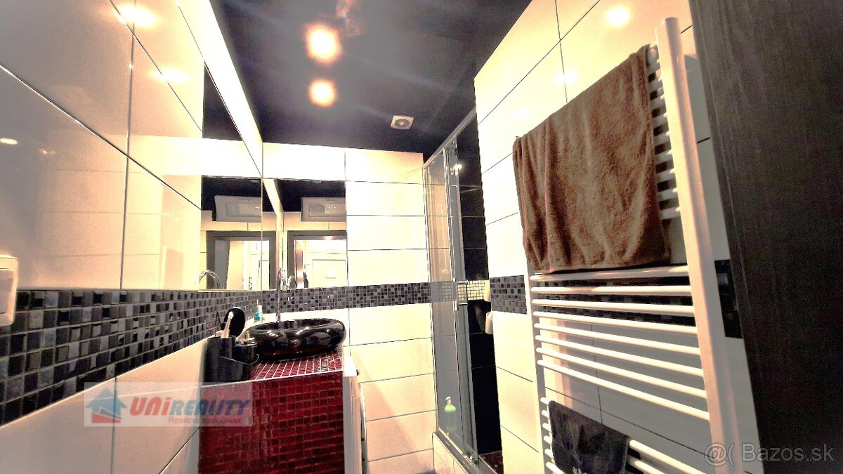 TOPOĽČANY – 2 – DOMY za cenu 1 / širšie centrum mesta / - 17