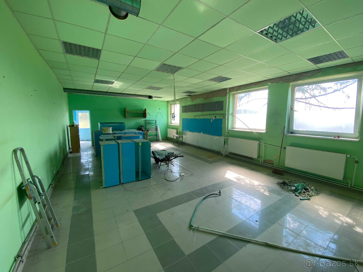 Prenájom skladových/výrobných priestorov pri Michalovciach - 17