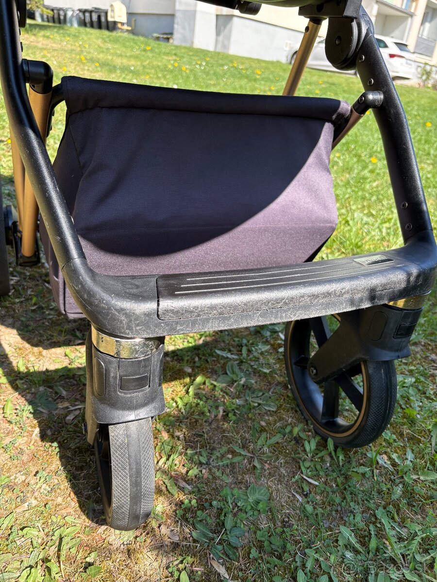 Kočiar ROAN IVI - 17