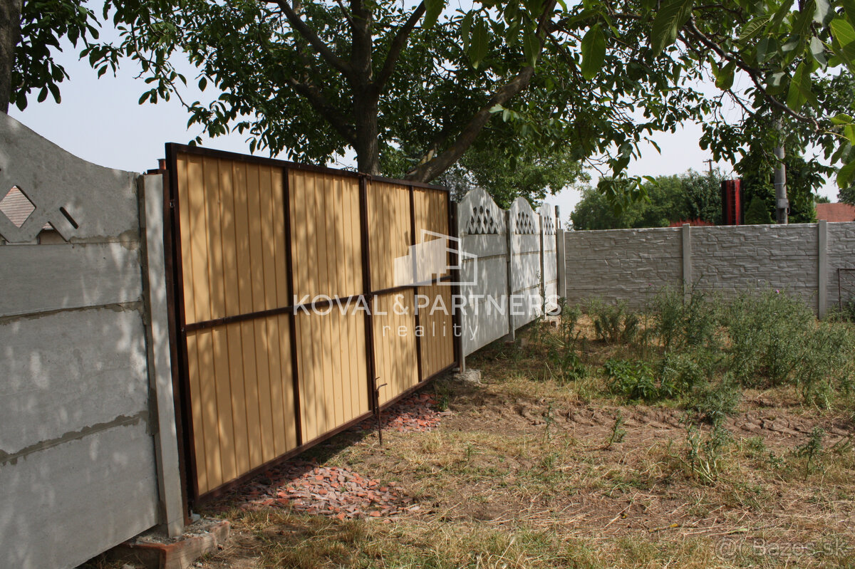 Rodinný dom na 73 á pozemku - Levice - Málaš - 17