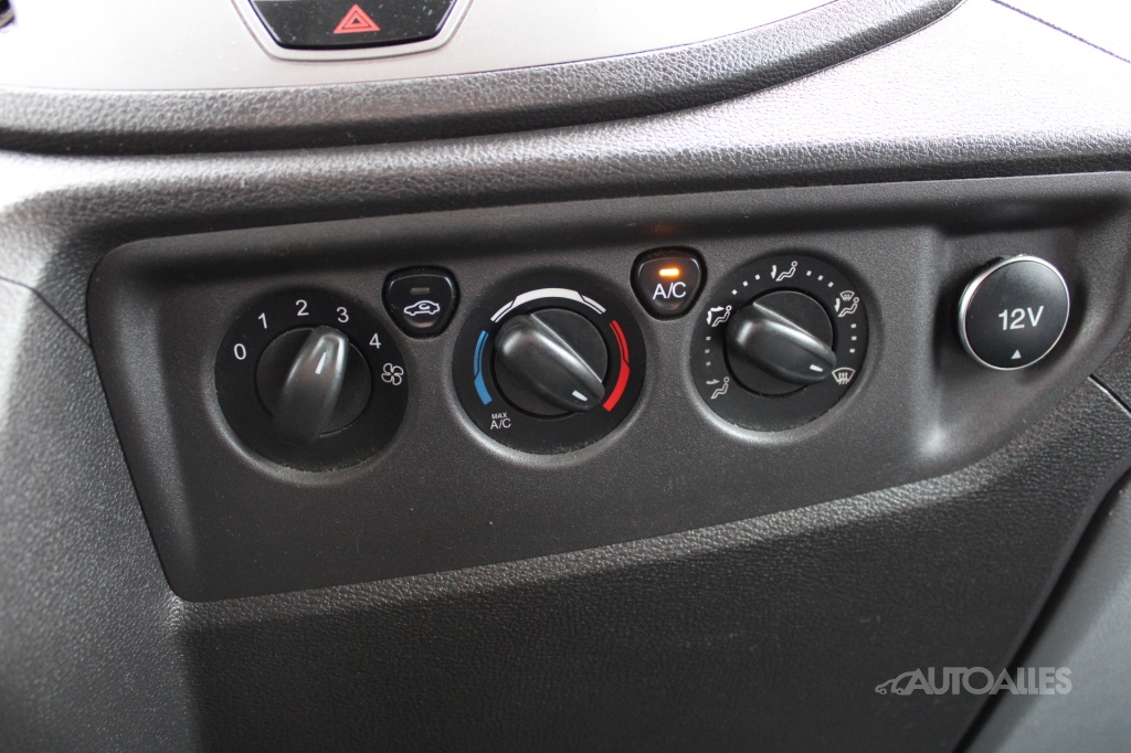 Ford Transit 2,2 TDCi 92 kW 4x4 , 3500kg - 17