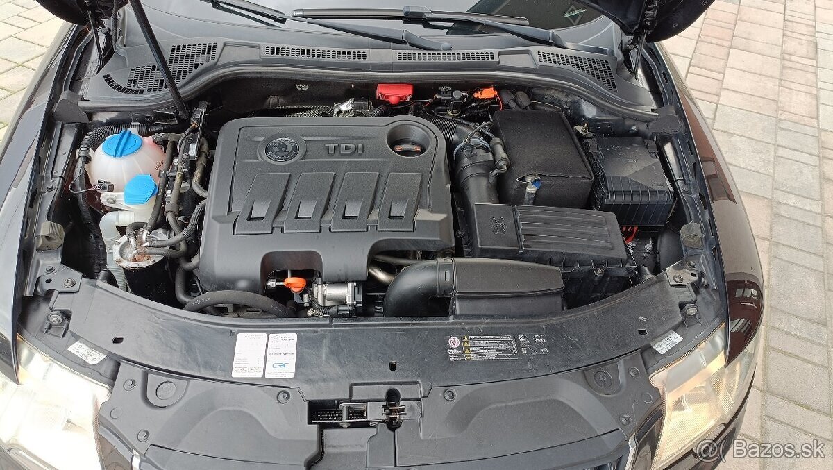 ŠKODA SUPERB KOMBI 2.0 TDI 103 kW CR DSG6 - 17