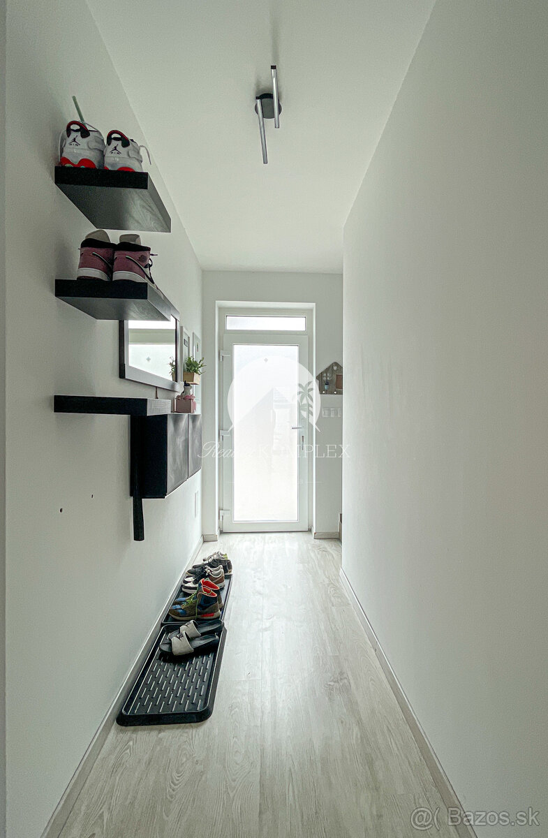 Reality KOMPLEX s.r.o. Vám ponúka NA PREDAJ štýlový dvojpodl - 17