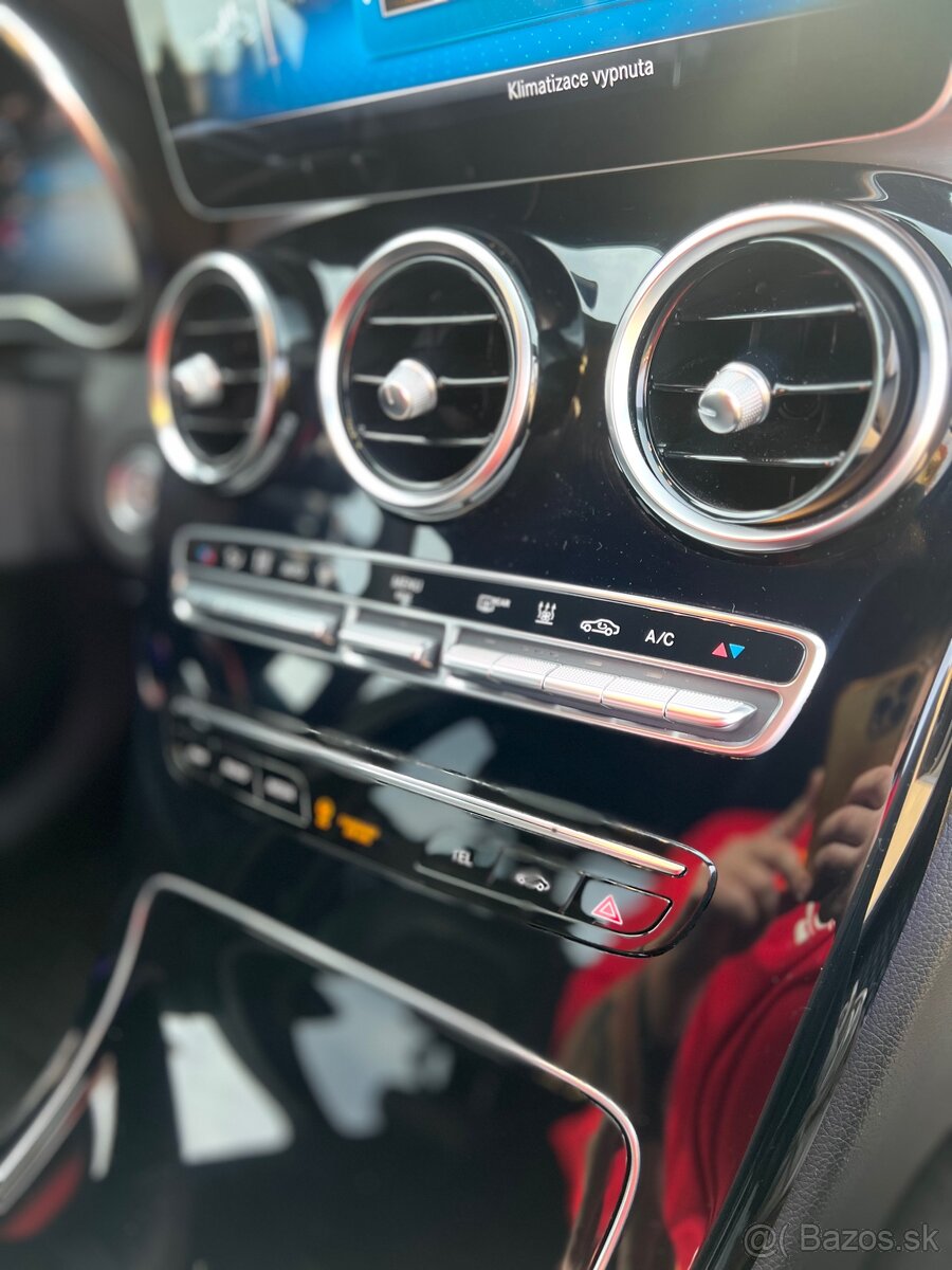 Mercede-Benz C300de - 17