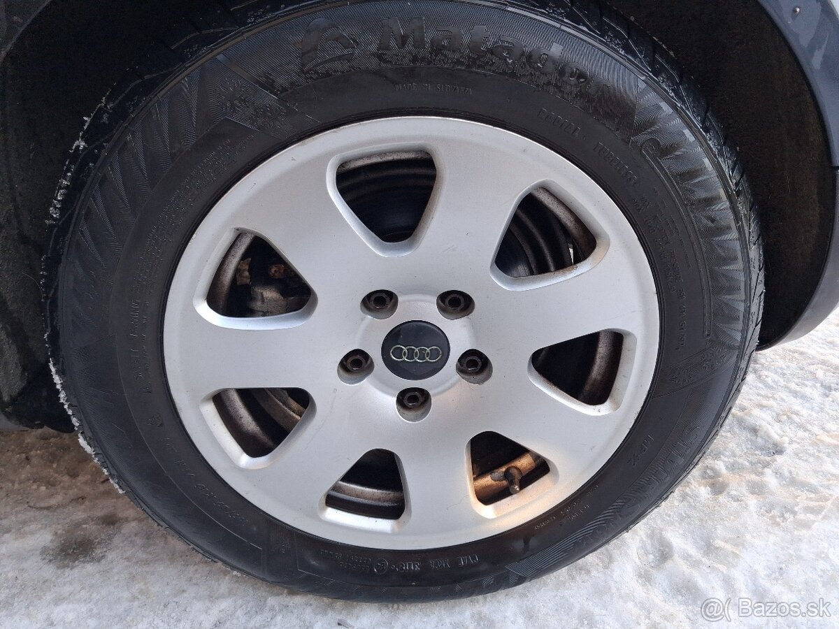 Rozpredám golf 5 - 17