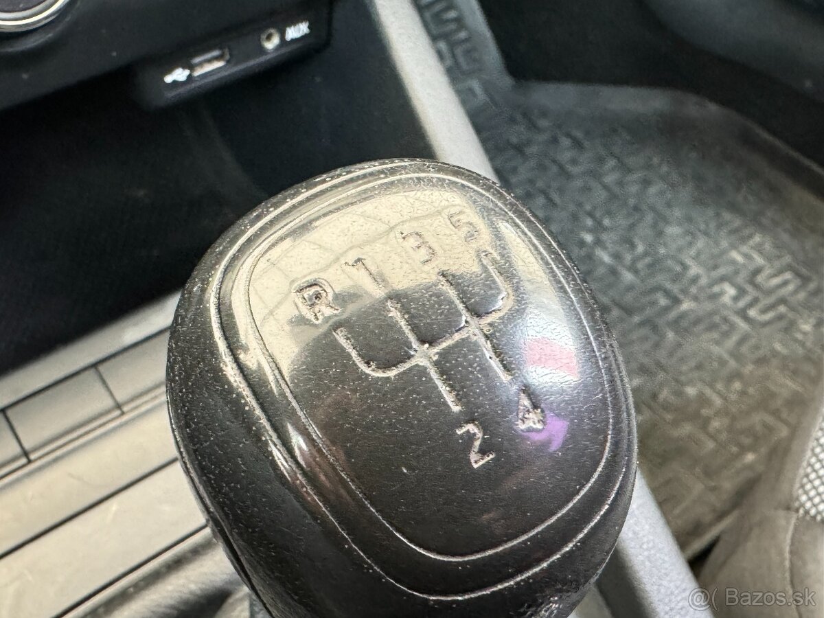 Škoda Octavia 1.6 TDI Business - 17