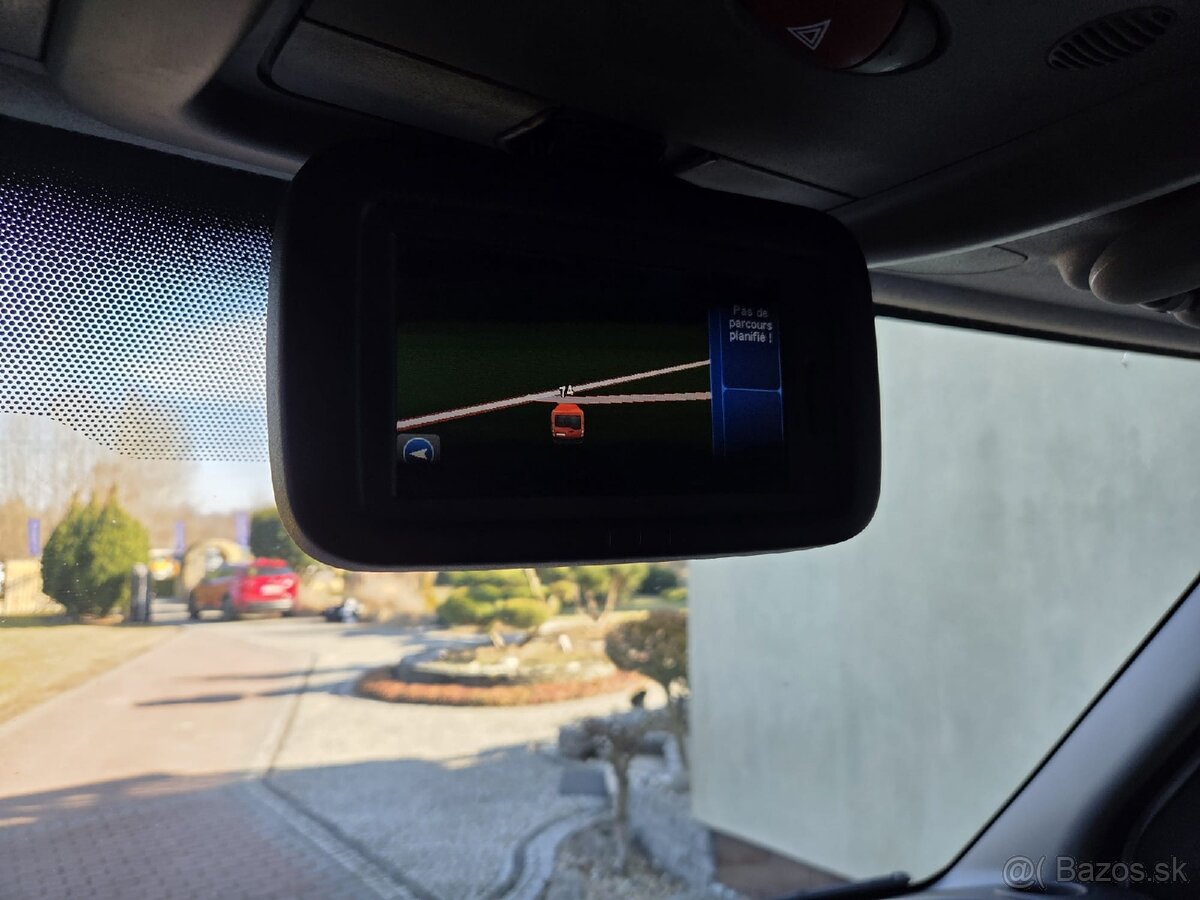 Predám dodávku Renault Master - 17