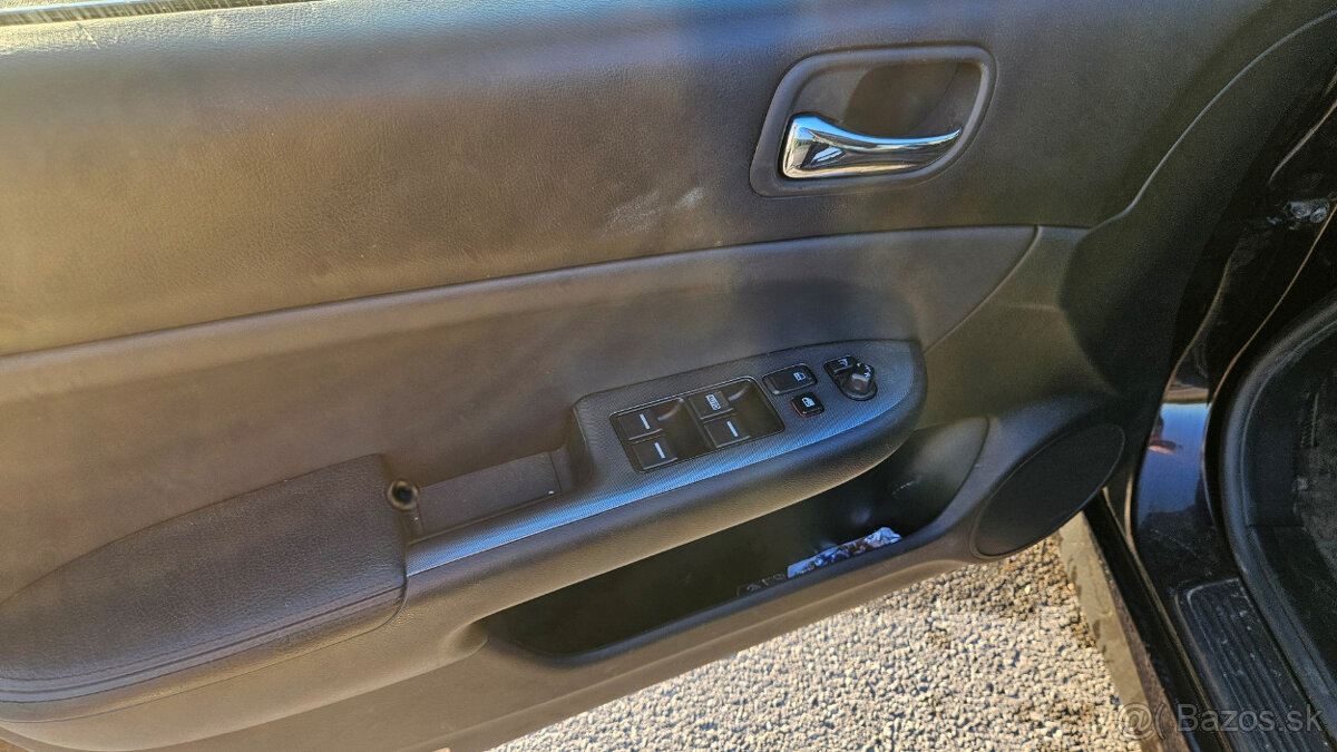 Honda Accord combi 2,2diesel - aj vymením, ponúknite - 17