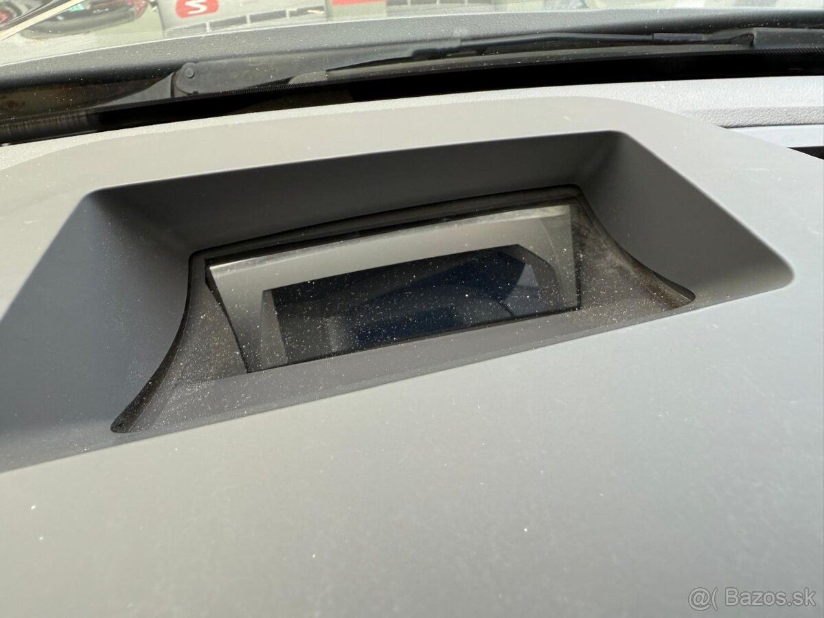 Škoda Octavia Combi 1.4 TSI iV PHEV Style DSG - 17