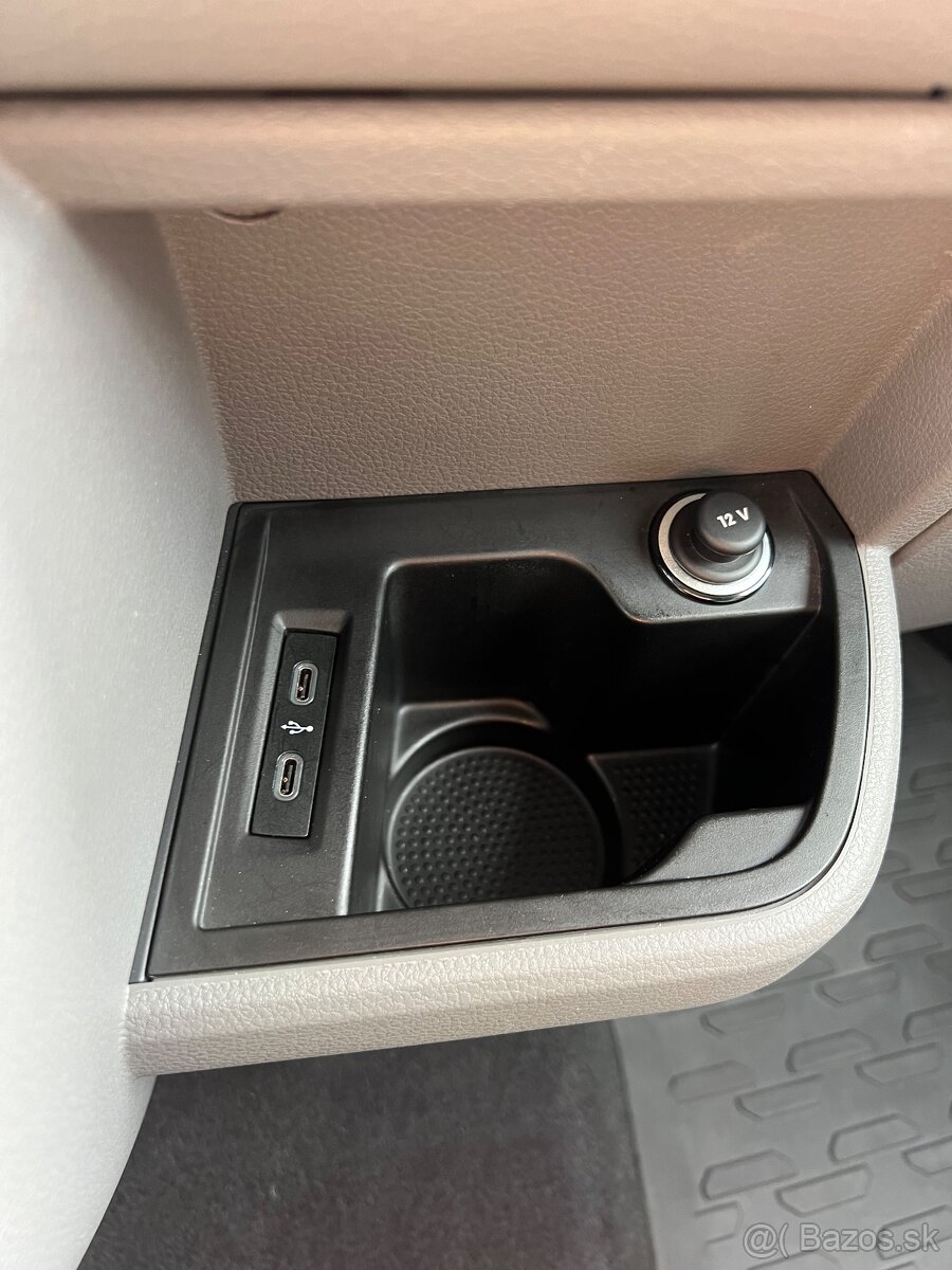 Volkswagen Caravelle LONG 2.0 TDI DSG DPH - 17