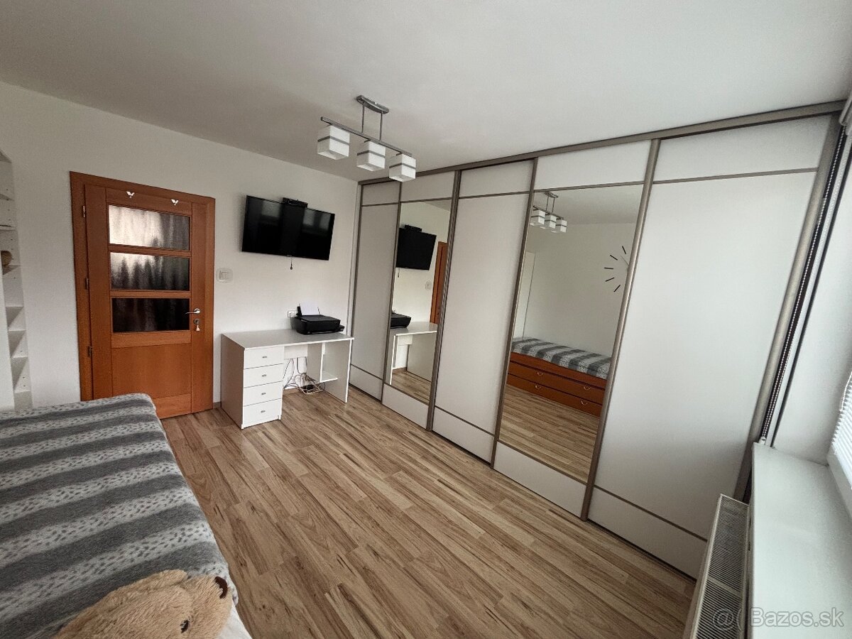 3-izbový priestranný byt - 17