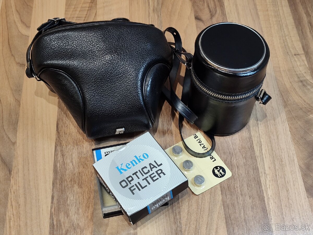 Kinofilm Revueflex AC-2 + objektivy 50/1.4 + 135/2.8 - 17