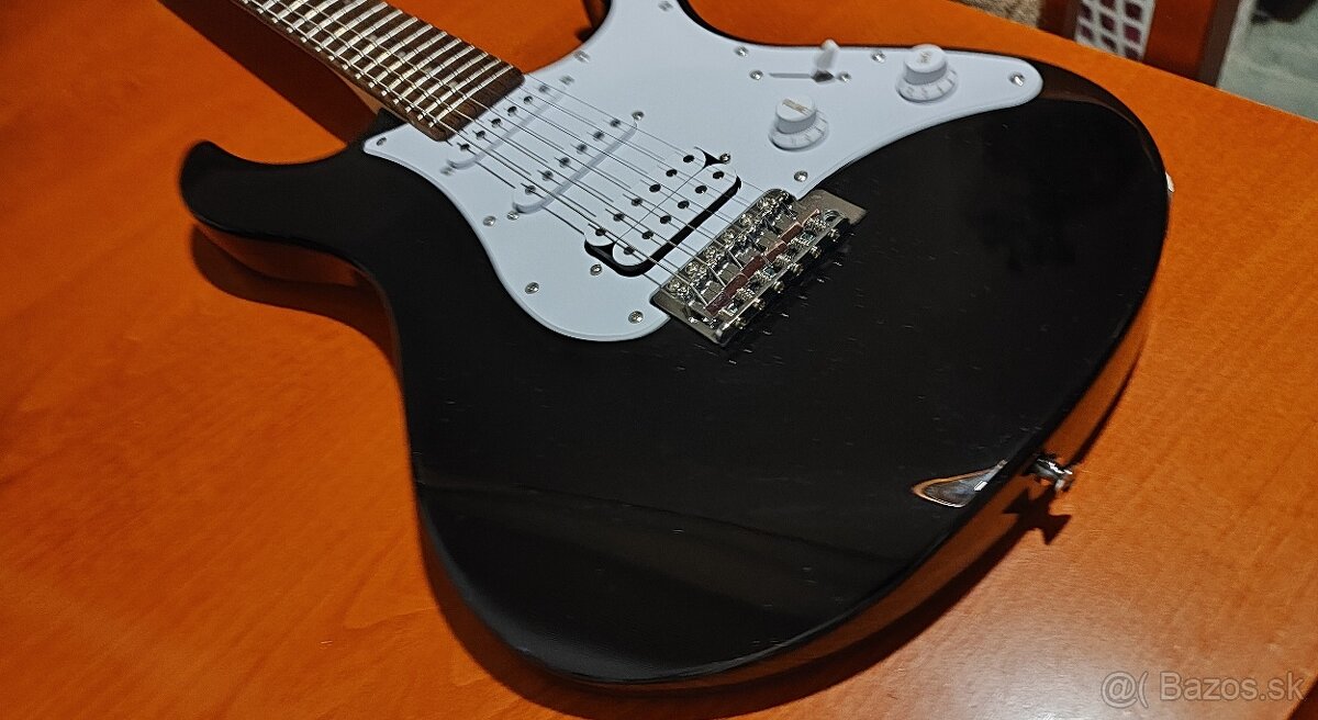 Yamaha EG 112 GPII HII Black Elektrická gitara - 17