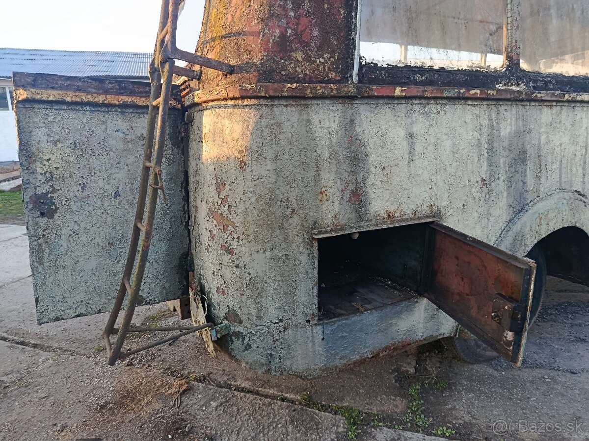 Autobus nemecký (Mercedes) - 17