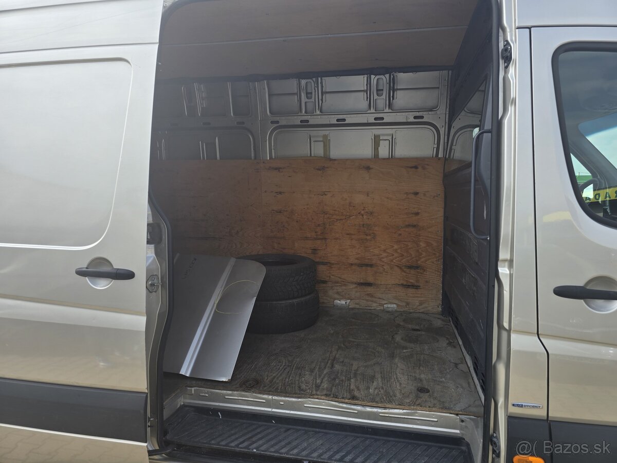 Mercedes-Benz Sprinter - 17