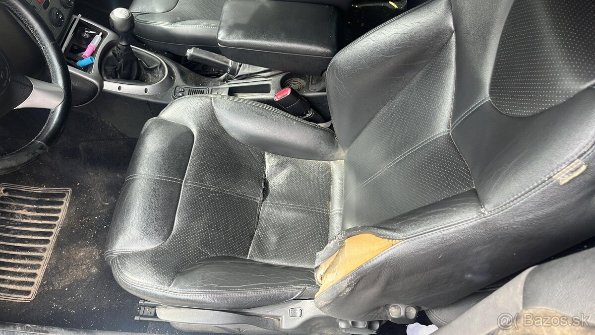 Alfa Romeo GT 1,9JTD 110kw kód motora: 937A5000 - 17