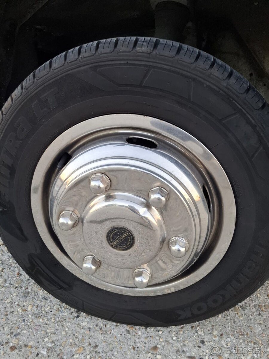 Predam Mercedes-Benz odťahove vozidlo - 17