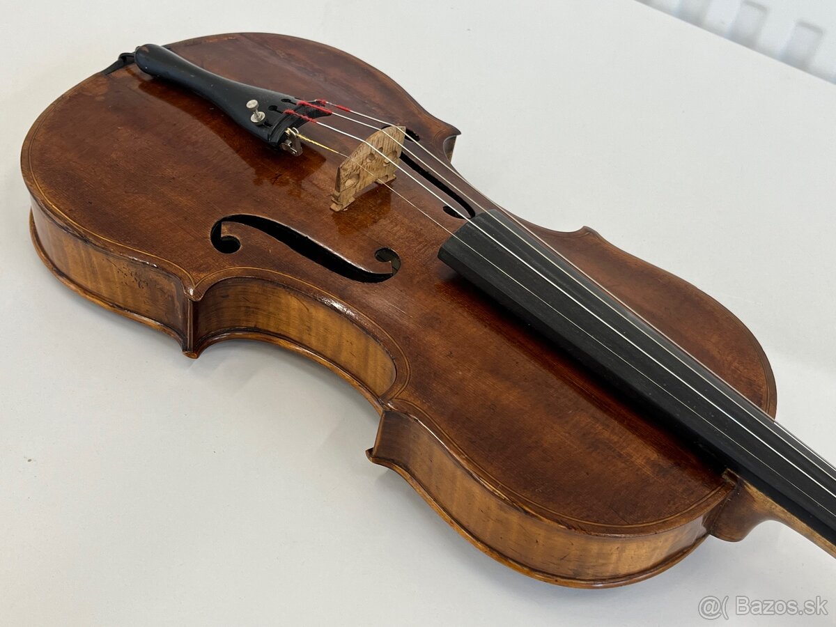 Staré “ploché “husle - 17