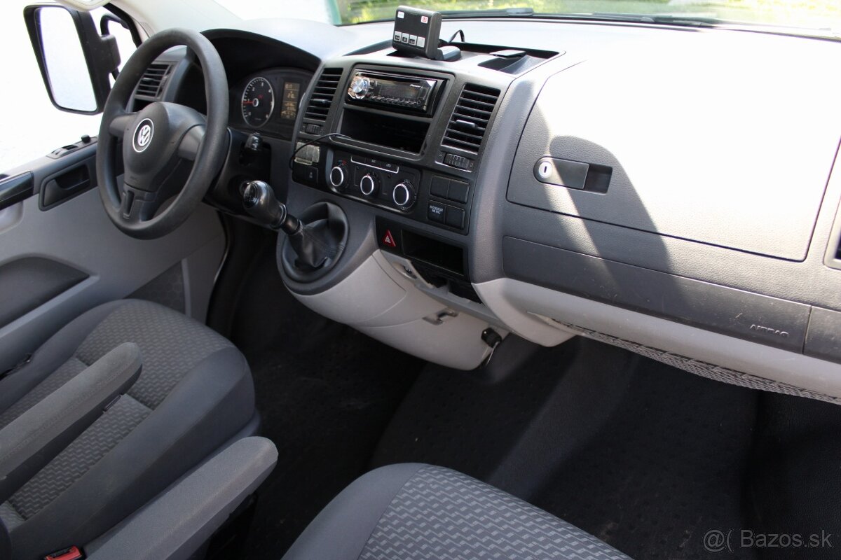 Volkswagen Transporter T5 - 17