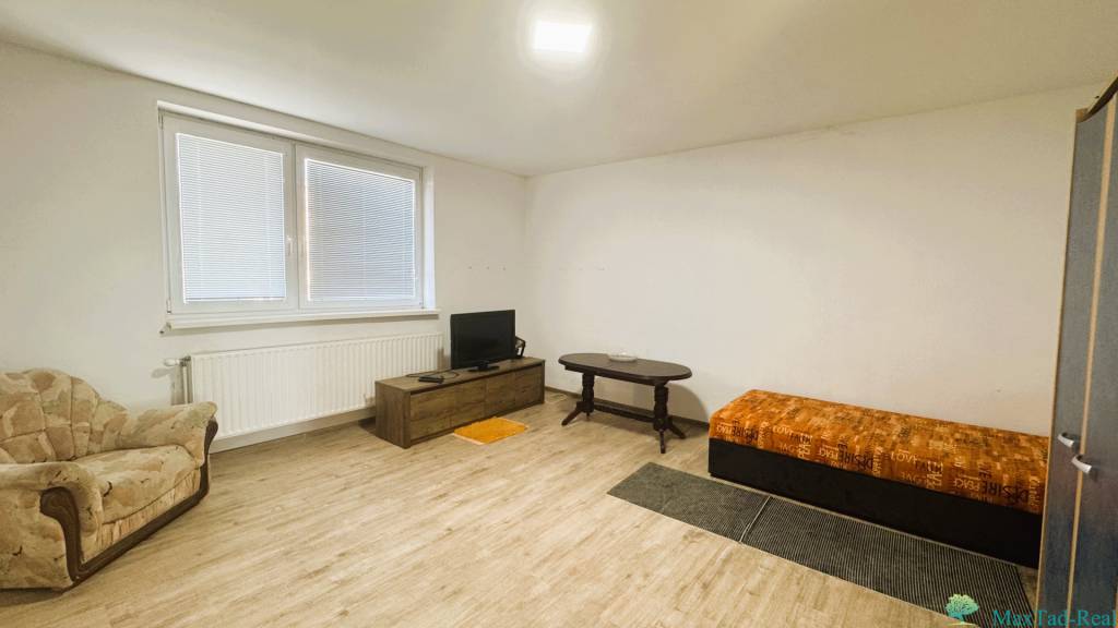 ponuka v Trebišove, dvojpodlažný rodinný dom, Budovateľská, - 17