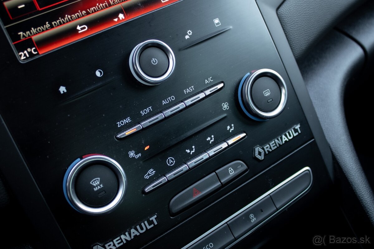 Renault Mégane Grandtour TCe 140 GPF Intens - 17