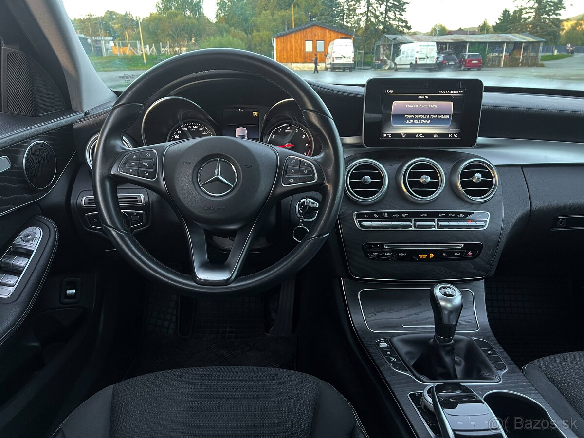 Mercedes-Benz C trieda Sedan 160 - 17