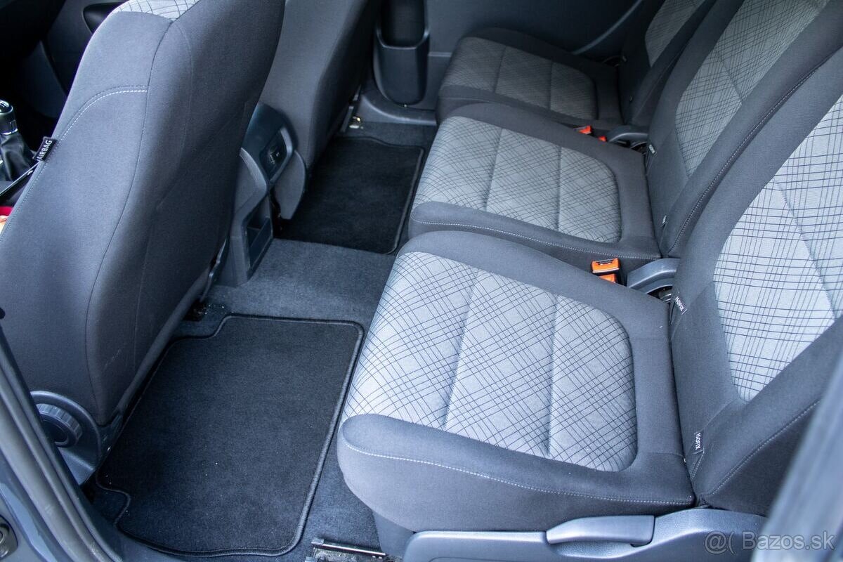 Volkswagen Sharan 2.0TDI 110kw - 17