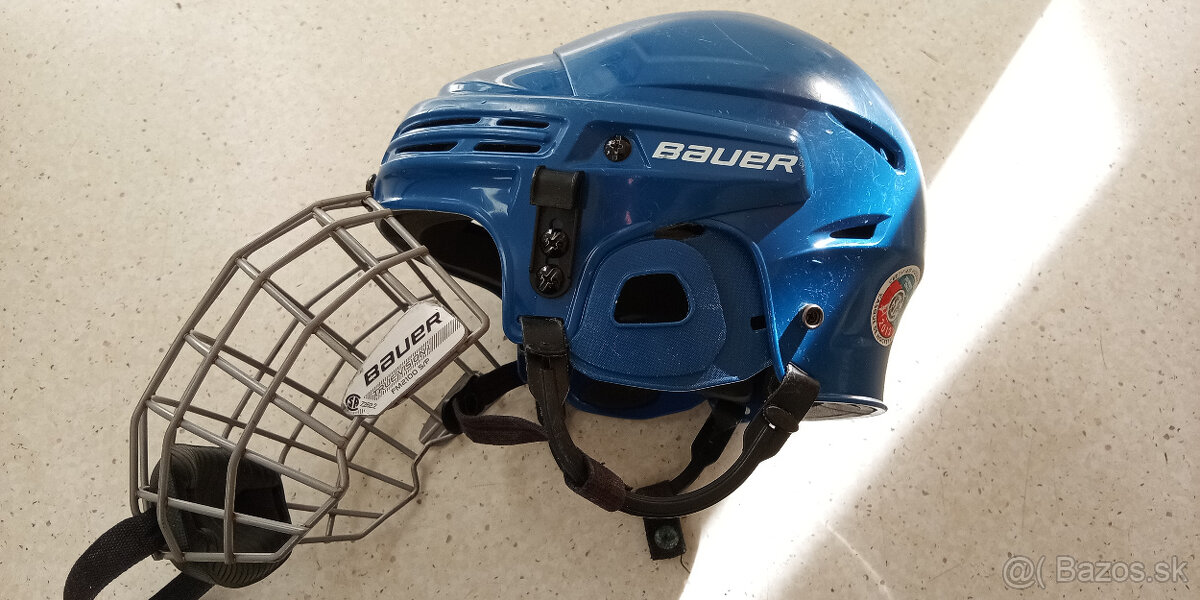 korčule a prilba Bauer - 17