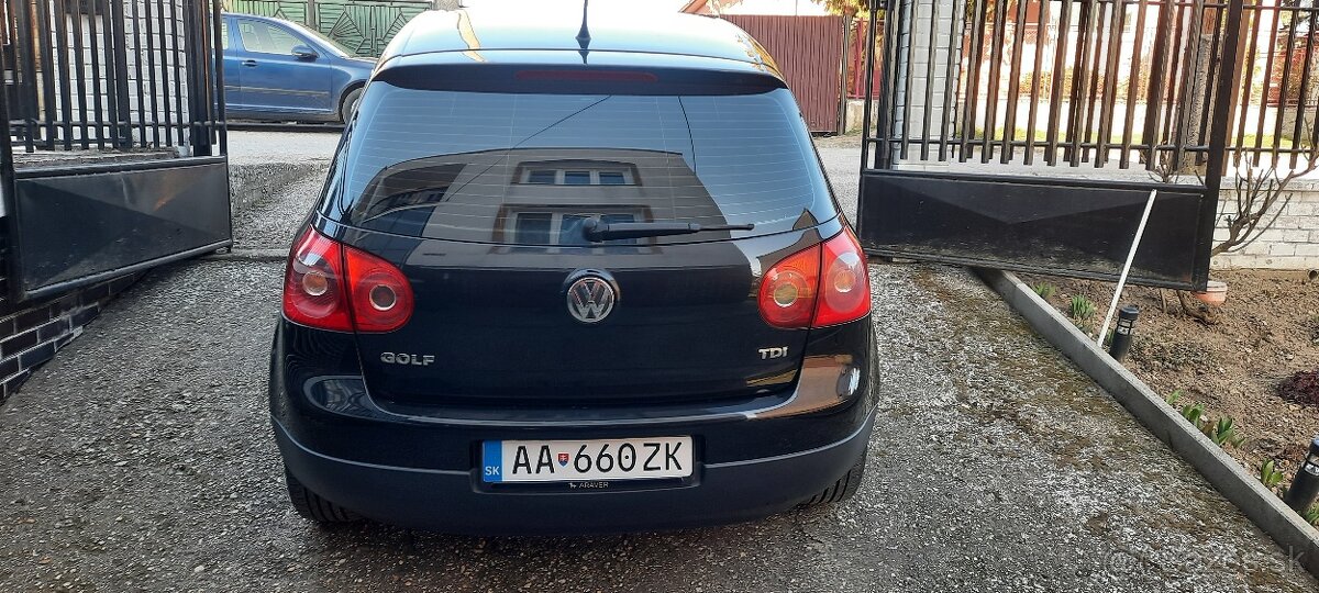 Volkswagen golf - 17