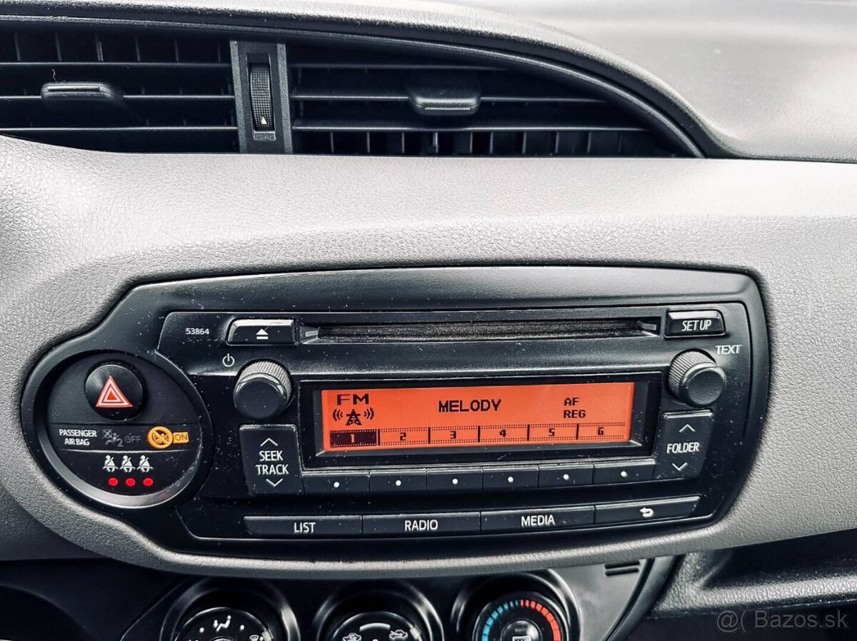 Toyota Yaris 1.0 VVT-i Power - 17