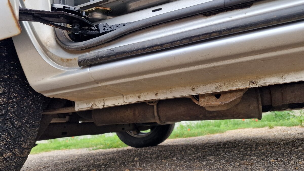 Chrysler Voyager 2.8 CRD automat, 7 miestny, SK auto - 17