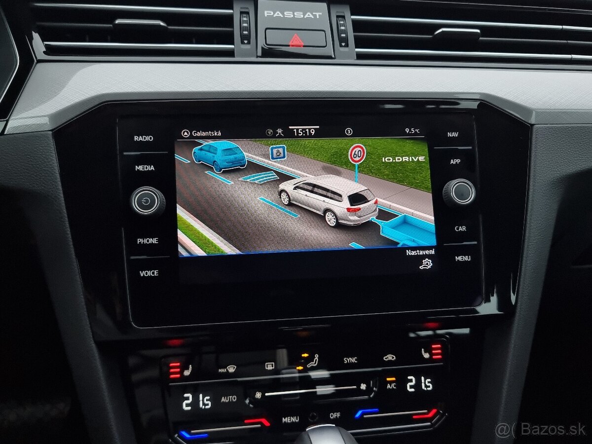 Volkswagen Passat Variant 2.0TDI Elegance DSG za 17.800 € - 17