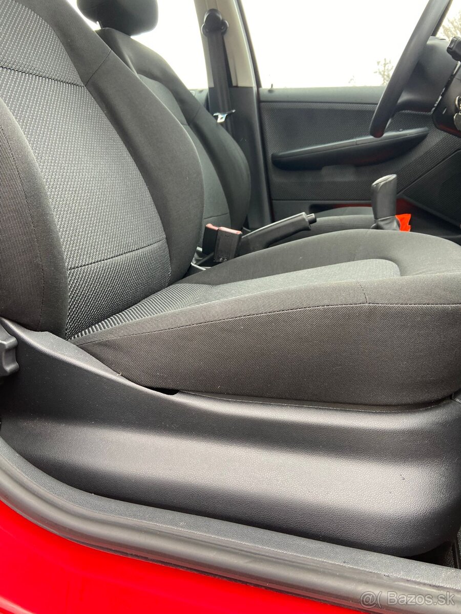 Škoda Fábia 1.2htp benzín 12V, klíma - 17