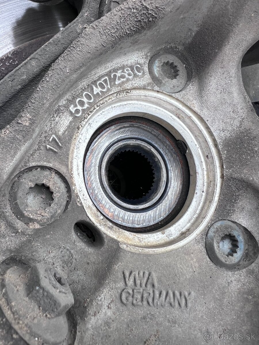 VW Passat B8 1.4 TSI 92kw Rozpredam na nahradne diely - 17