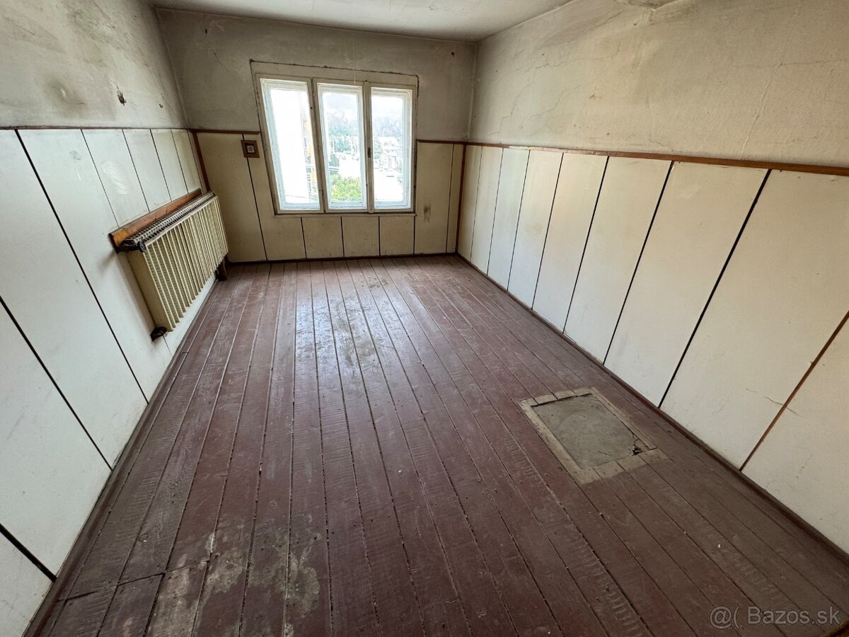 Polyfunkčná budova v centre Trstenej - 17