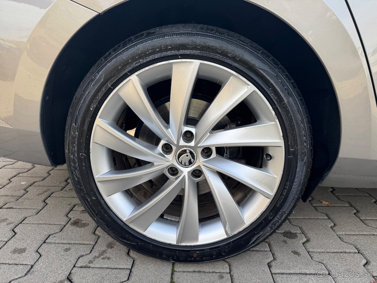Škoda Superb Combi 2.0 TDI 190k Style DSG EU6 - 17