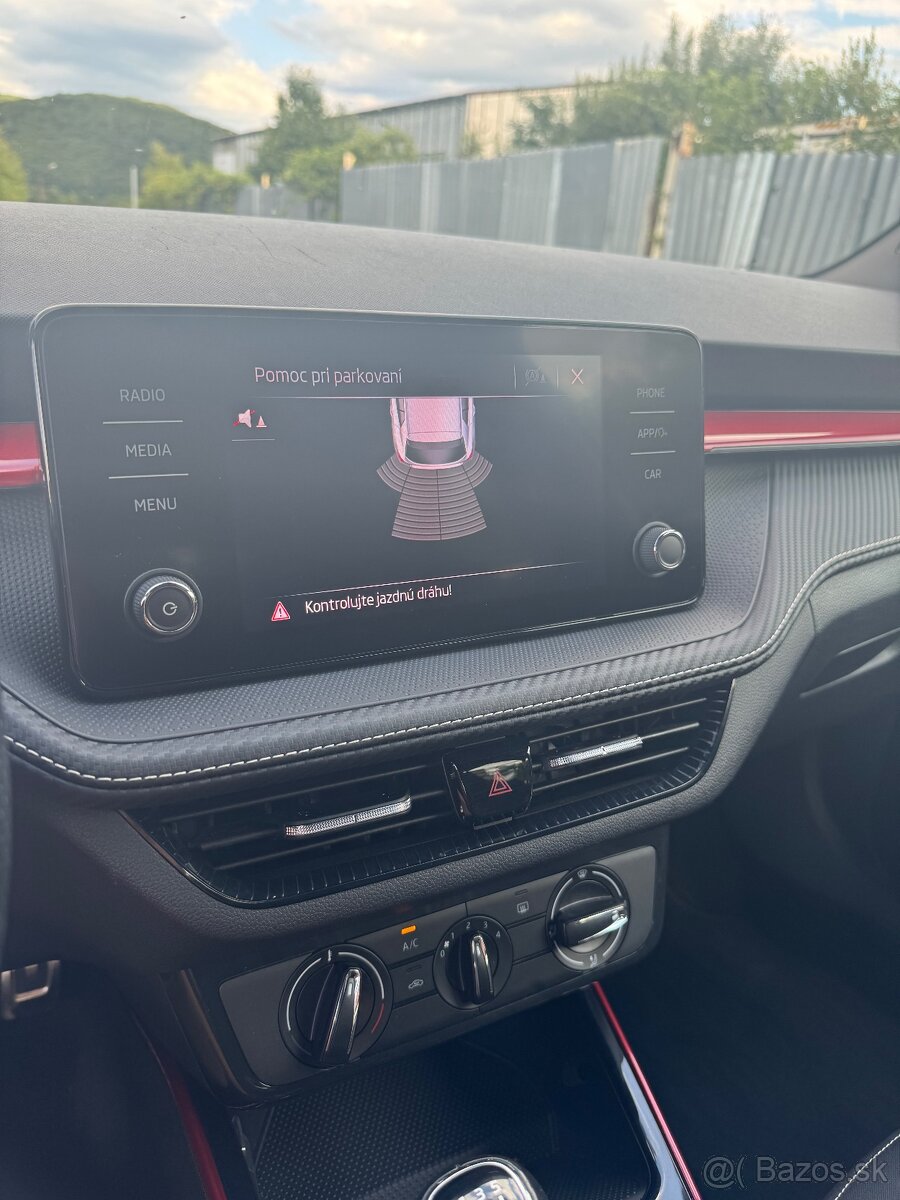 Škoda Fabia 1.0 TSI Monte Carlo 70kW M5 - 17