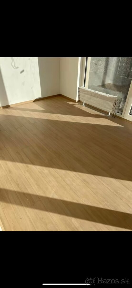 Pokládka plávajúcej podlahy + interiérové dvere - 17