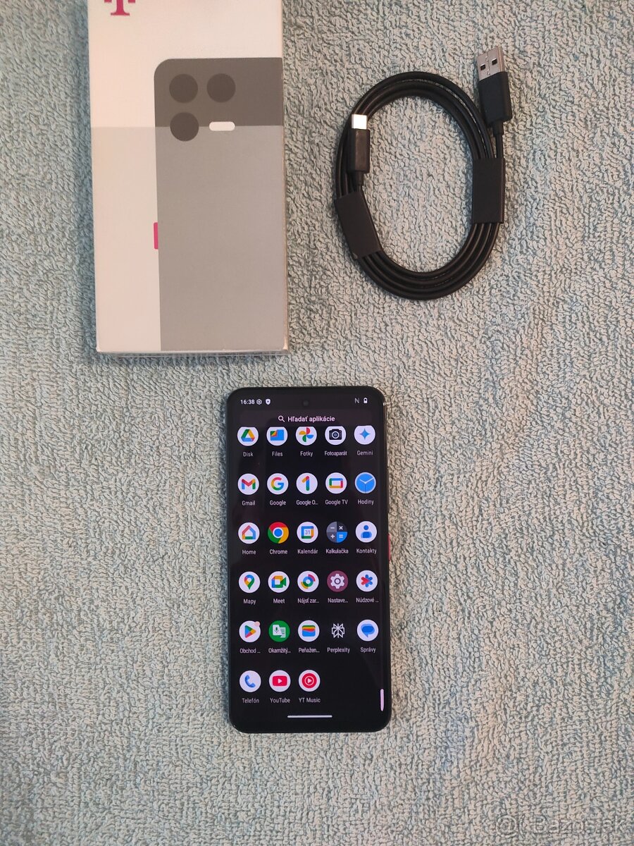 T Phone 3 PRO 256GB,8GB RAM - 17