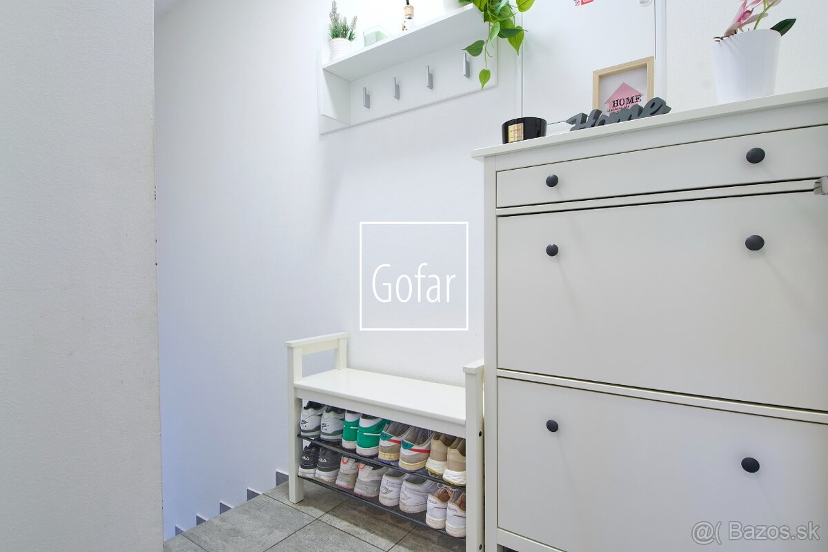 Zariadený energeticky úsporný 3i byt + 2xparking, Baka, DS - 17