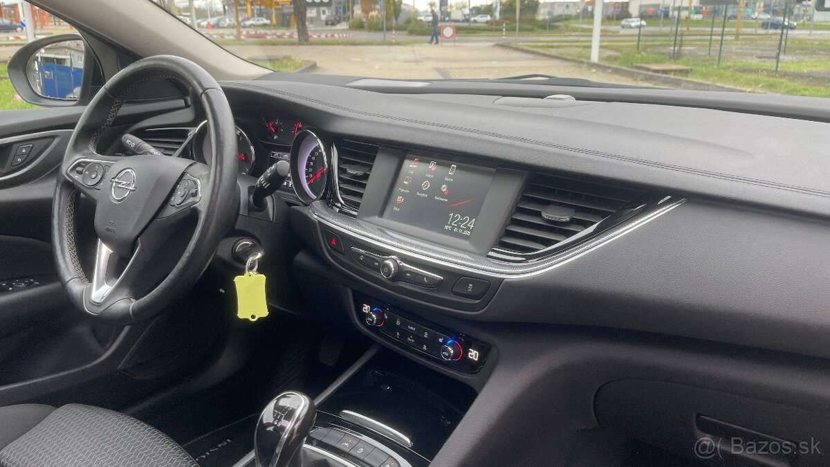 OPEL INSIGNIA Sports Tourer 1.5 CDTI 90kW M6 - 17