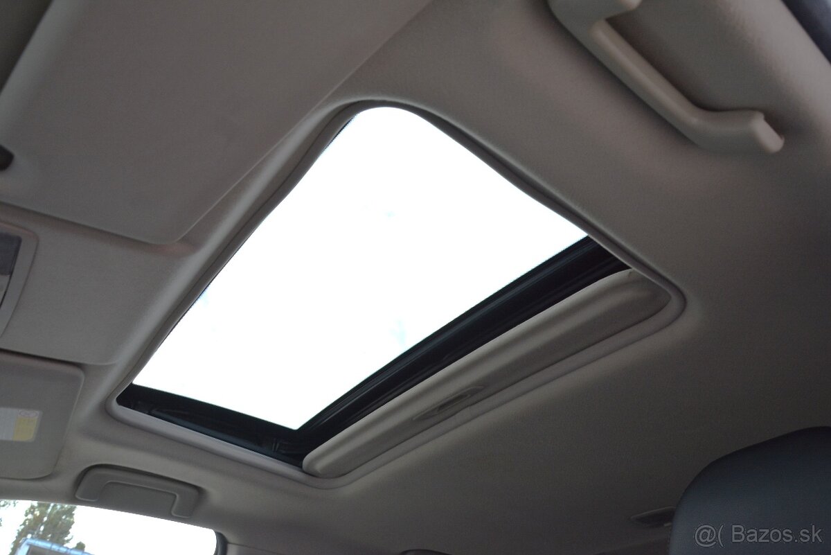 Mitsubishi Outlander 2.20 4×4 SR. voz, 7miestne - 17