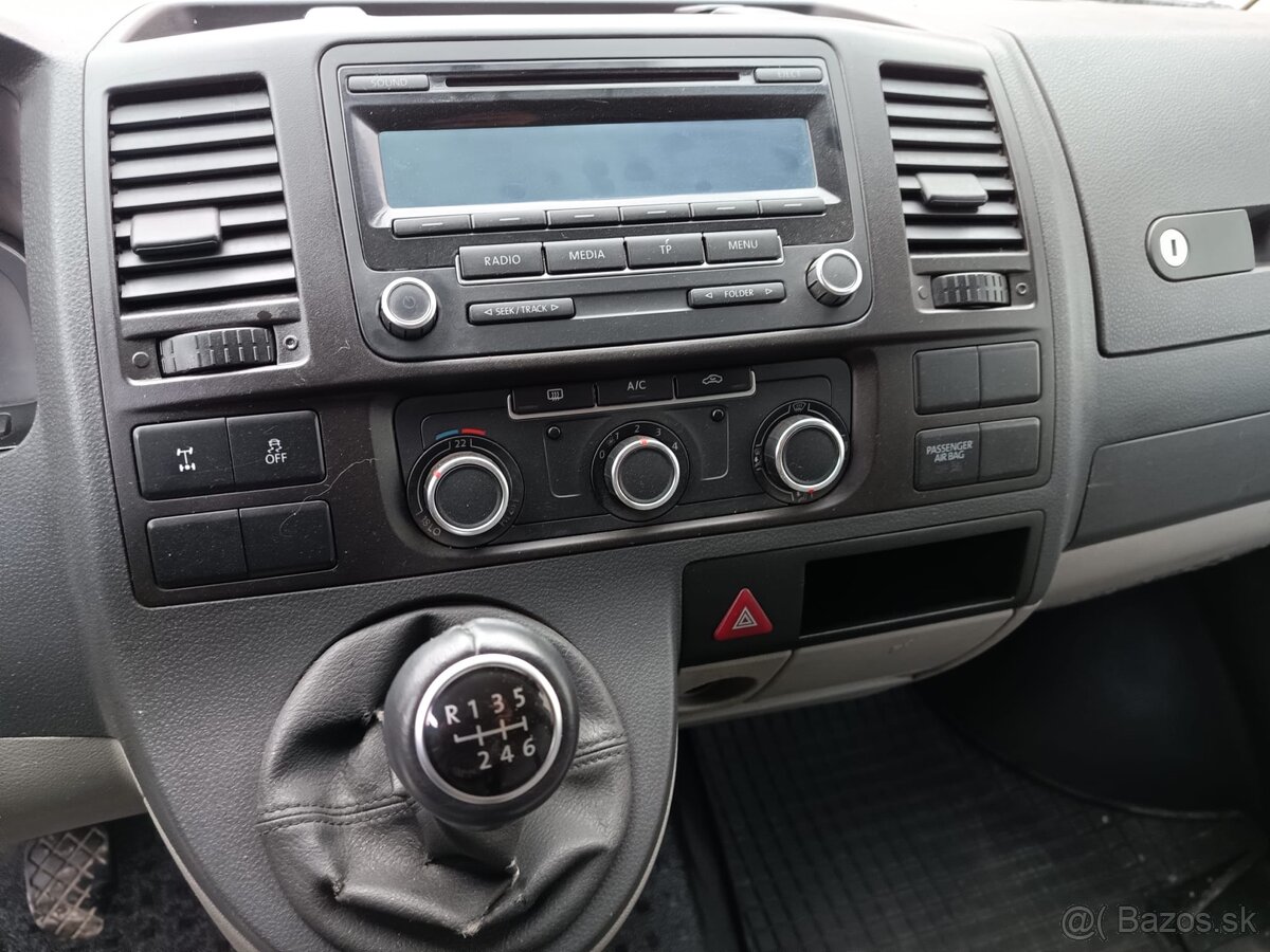 VOLKSWAGEN TRANSPORTER T5 4x4 - NA PREDAJ - 17