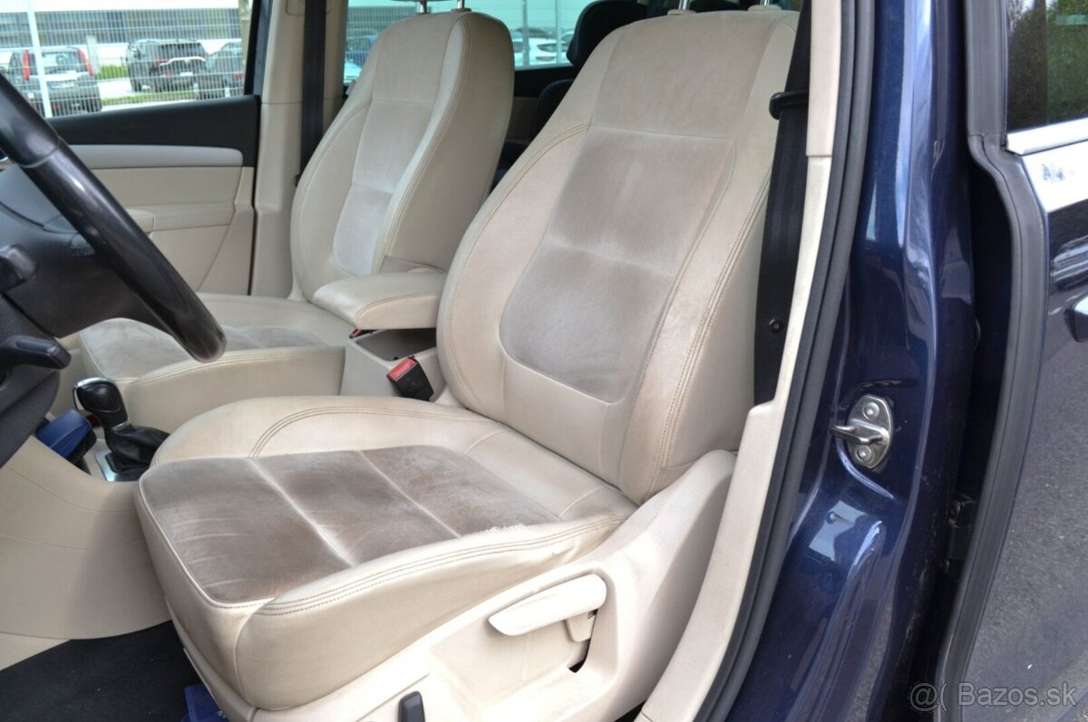 Volkswagen Sharan - 17